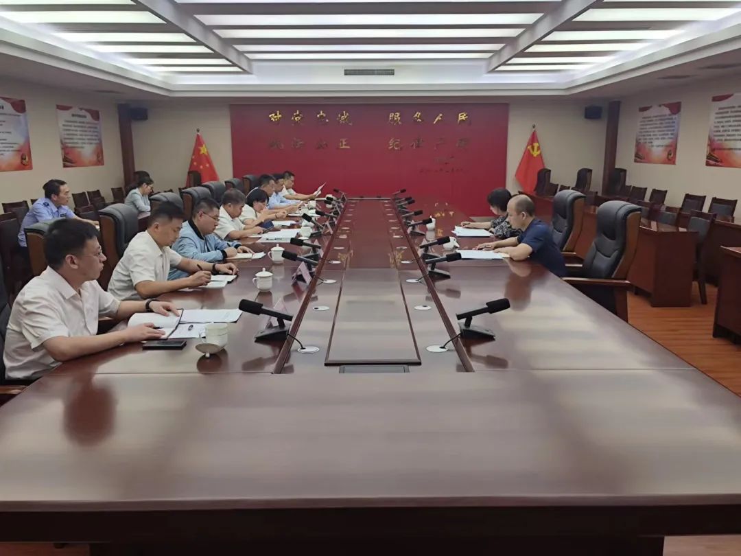 省政府辦公廳政務公開辦調研組一行到我市開展現場調研